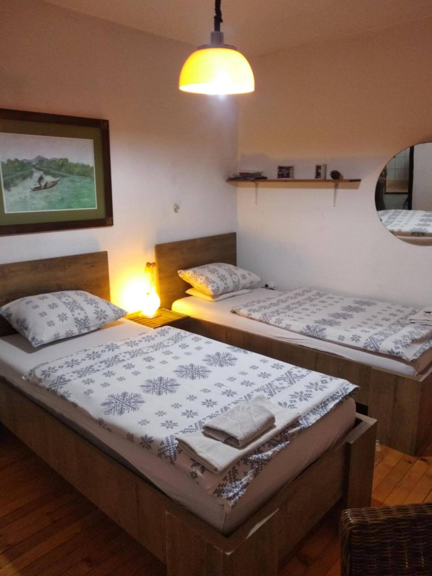 Two Babies Hotel Mostar Ngoại thất bức ảnh
